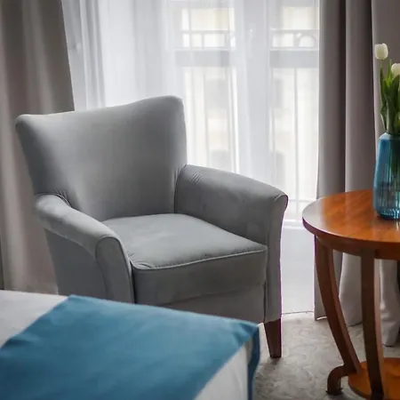 śródka Boutique 3*