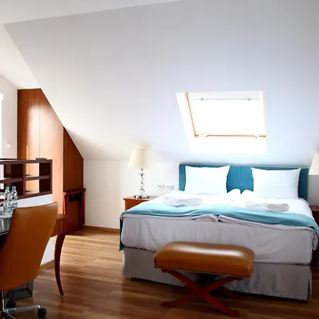 Hotel śródka Boutique 3*