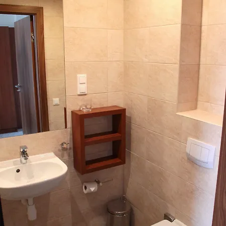 Srodka Boutique Hotel 3*